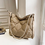 Bolsa de Nylon Feminina Madelyn - Meradise 9